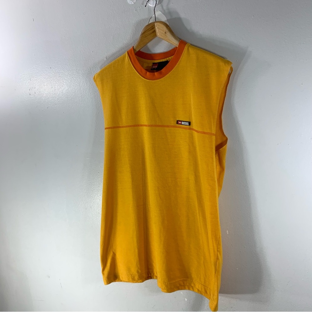 Late 80s early 2000s Y2K DIESEL sleeveless too , muscle tee - Picture 2 of 8